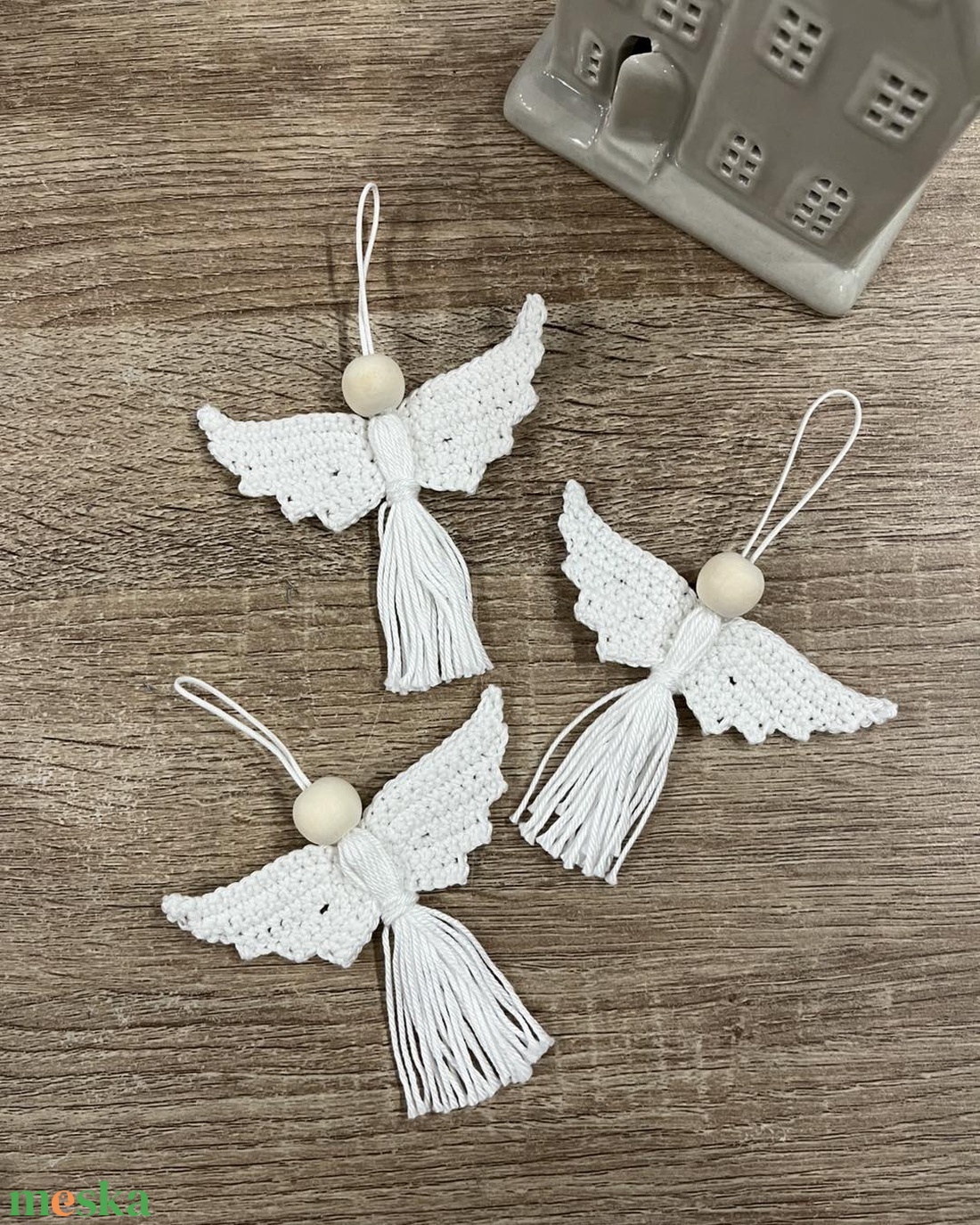 Horgolt angyalka dísz  kézzel készült, letisztult karácsonyi dekoráció - karácsony - karácsonyi lakásdekoráció - karácsonyfadíszek - Meska.hu