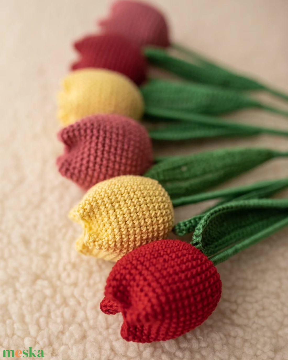 Kézzel készült horgolt tulipán - otthon & életmód - dekoráció - dísztárgy - Meska.hu