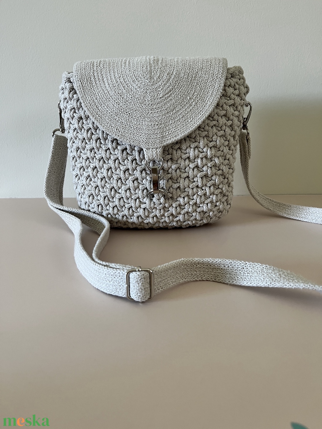 Horgolt crossbody táska - táska & tok - kézitáska & válltáska - vállon átvethető táska - Meska.hu