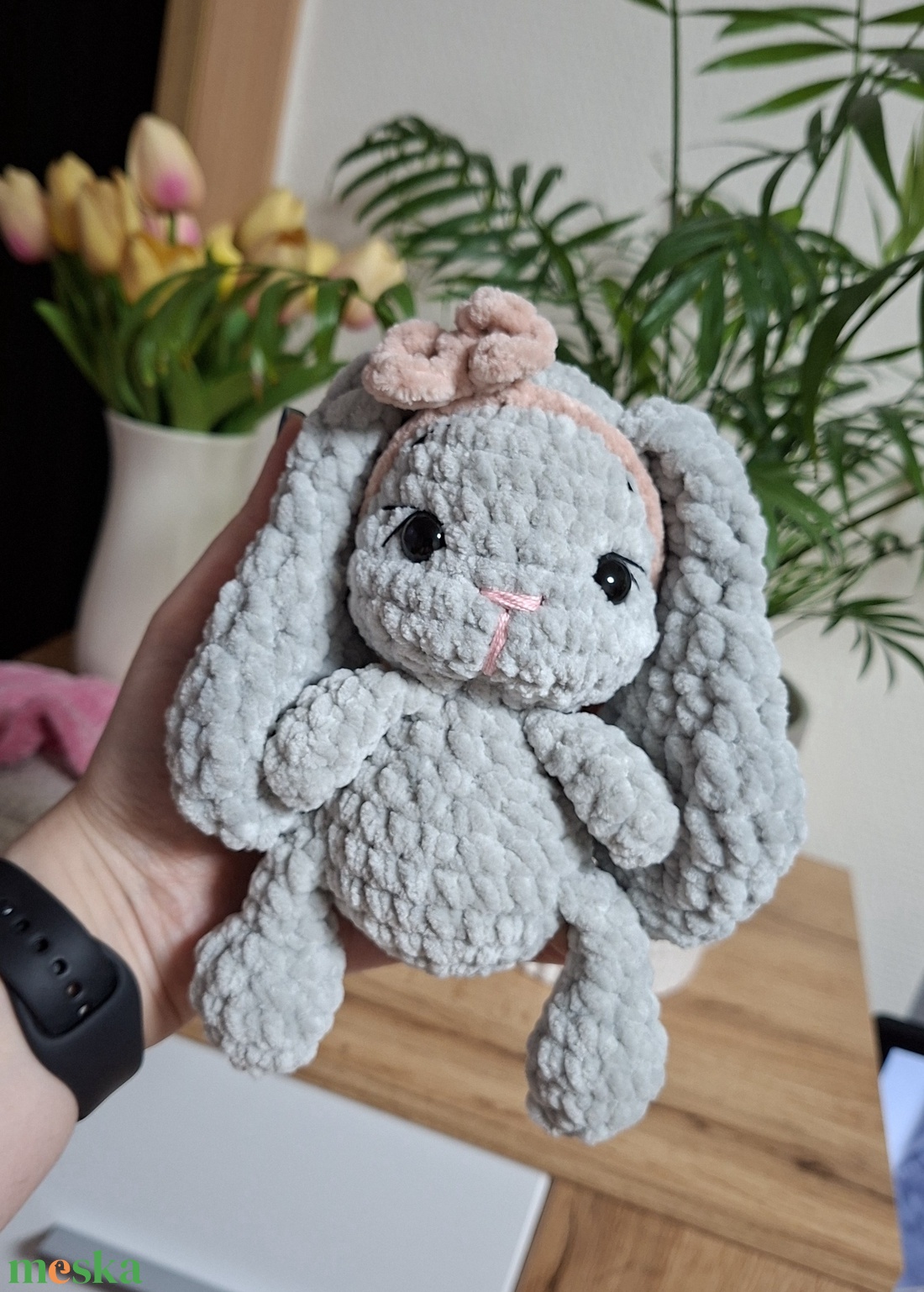 Horgolt kicsi nyuszi masnival - játék & sport - plüssállat & játékfigura - nyuszi - Meska.hu