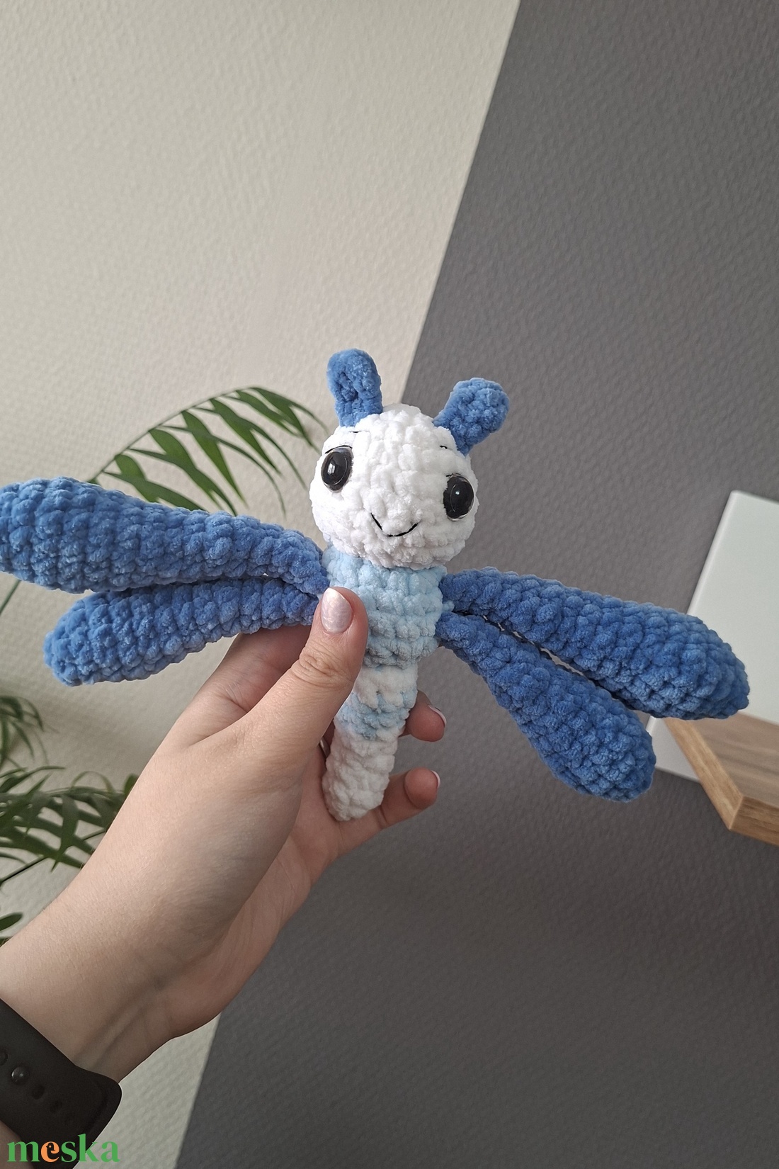 Horgolt szitakötő - játék & sport - plüssállat & játékfigura - más figura - Meska.hu