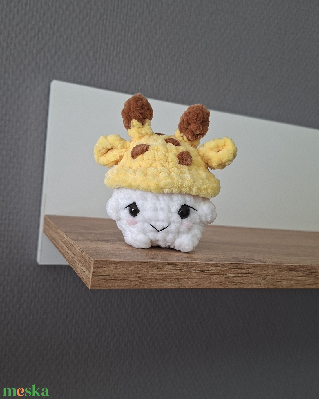 Horgolt mini zsiráf/shrek/eper/nyuszi sapkás gomba - játék & sport - plüssállat & játékfigura - más figura - Meska.hu