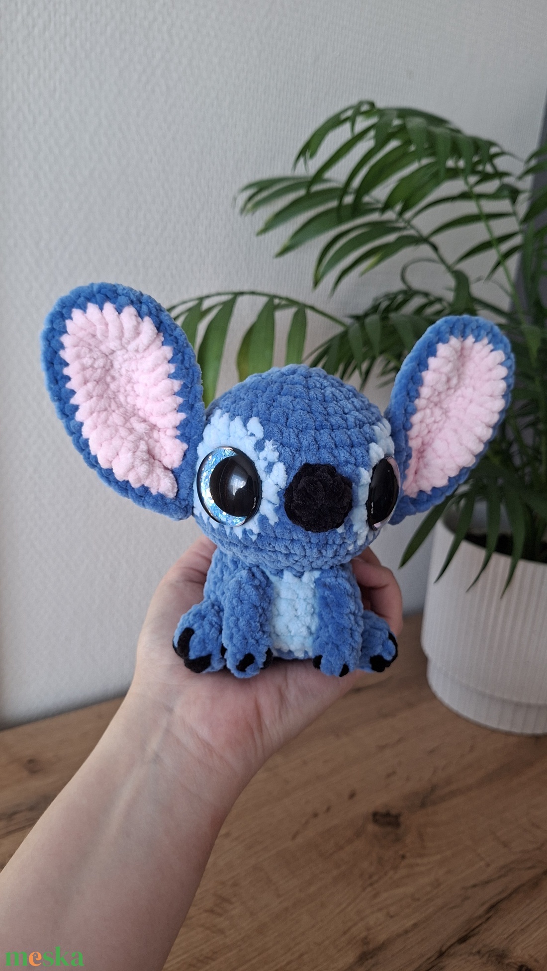 Horgolt óriás szemű stitch - játék & sport - plüssállat & játékfigura - más figura - Meska.hu