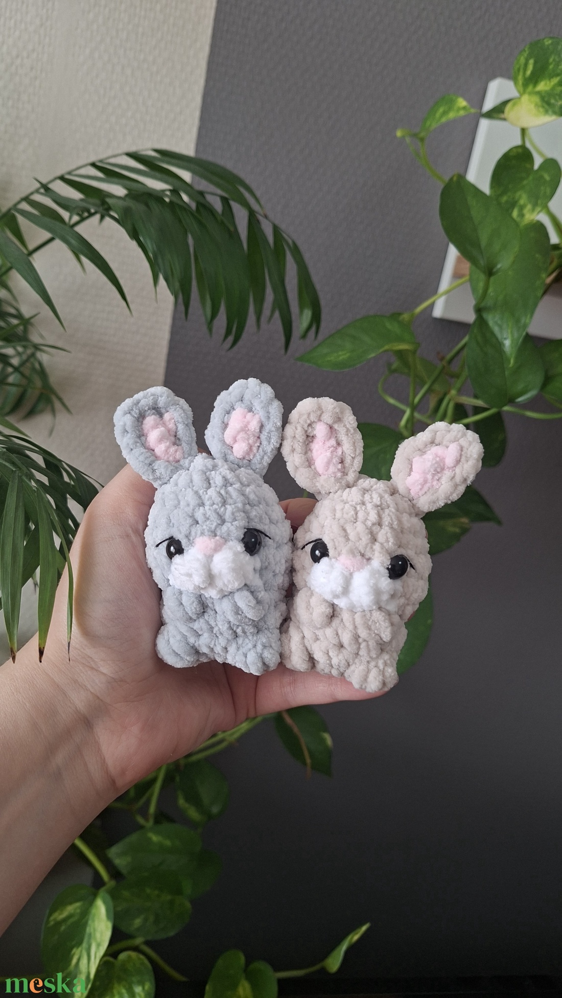 Horgolt mini nyuszi - játék & sport - plüssállat & játékfigura - nyuszi - Meska.hu