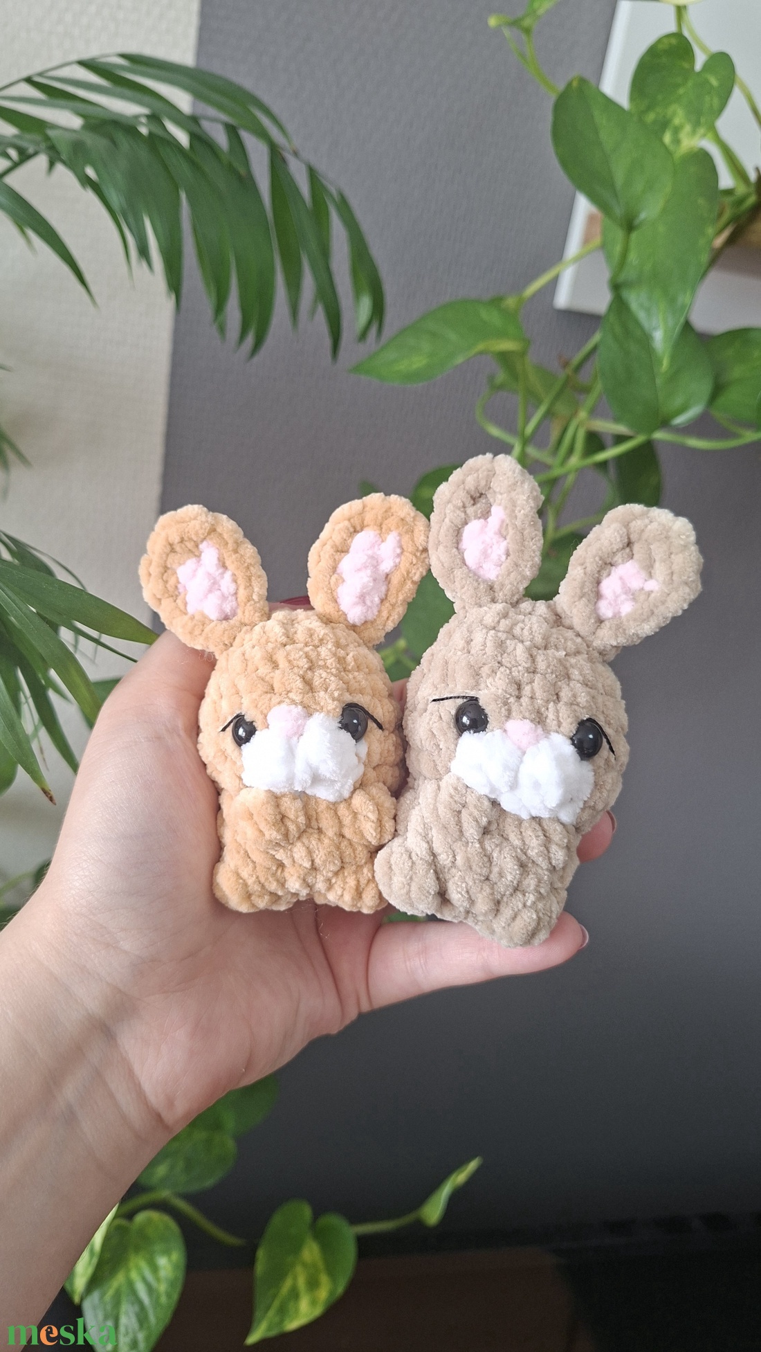 Horgolt mini nyuszi - játék & sport - plüssállat & játékfigura - nyuszi - Meska.hu