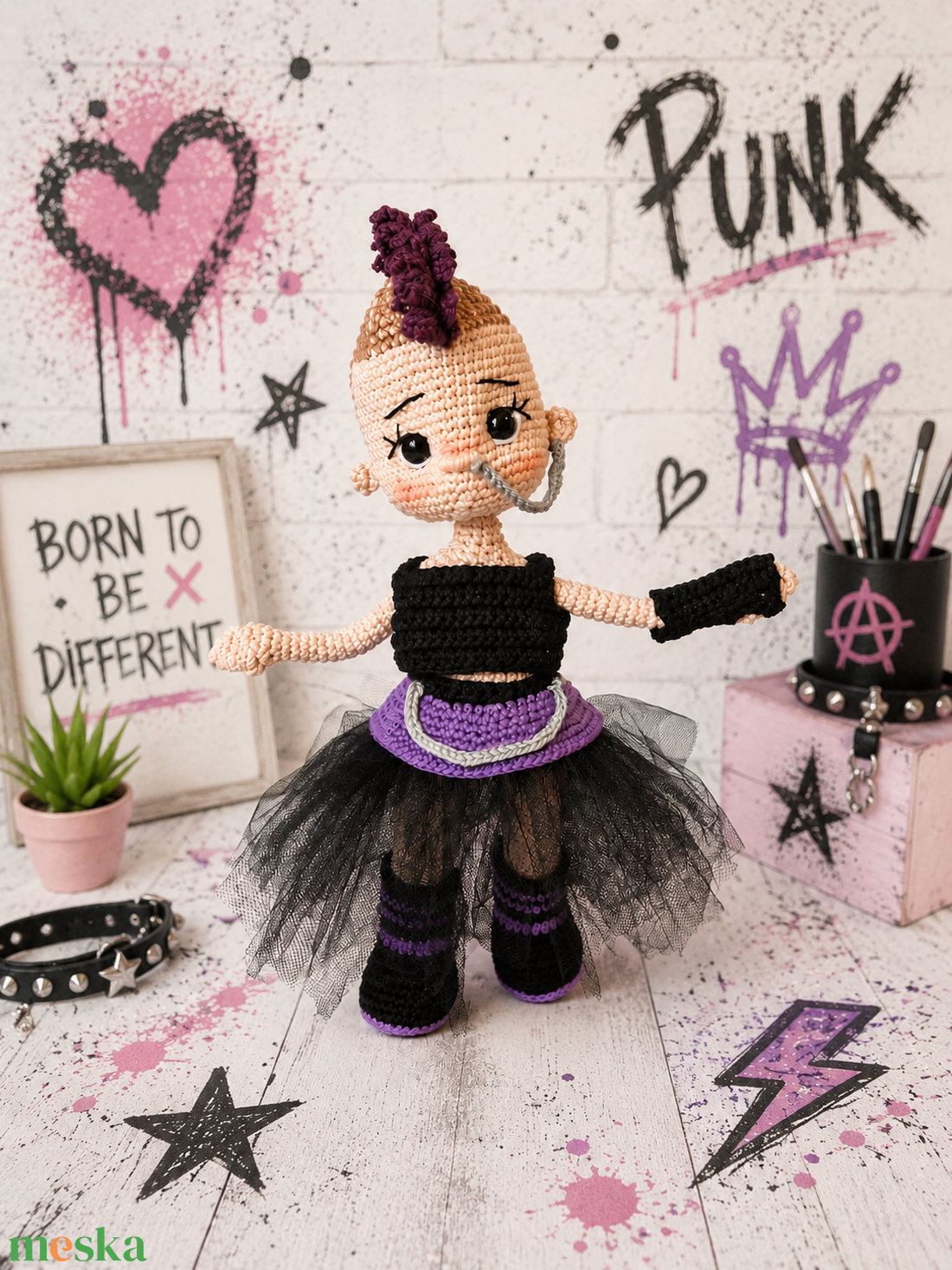 Punk lány. Amigurumi baba, Horgolt baba. - játék & sport - baba & babaház - öltöztethető baba - Meska.hu