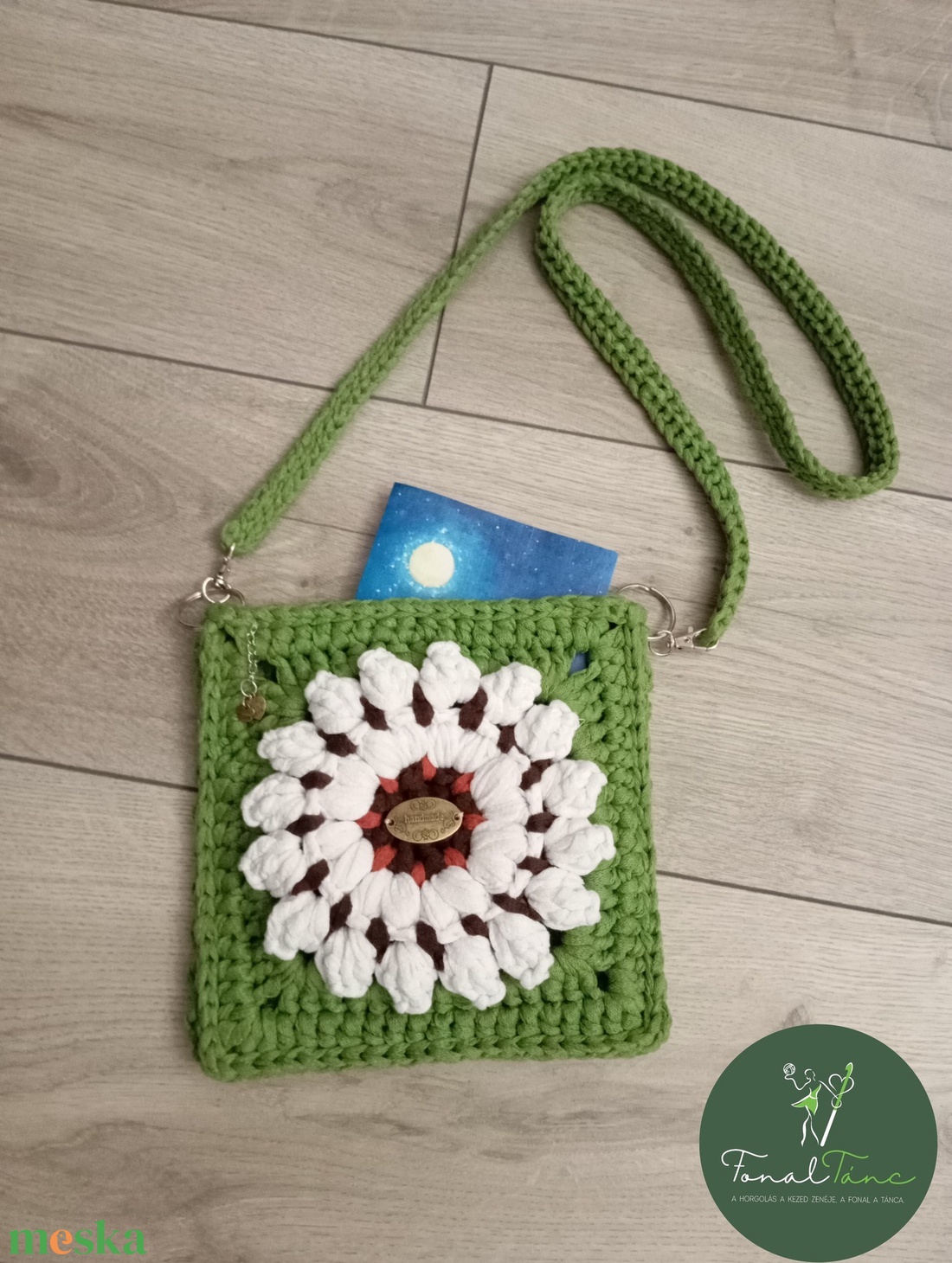 Virágos, bohém táska - táska & tok - kézitáska & válltáska - vállon átvethető táska - Meska.hu