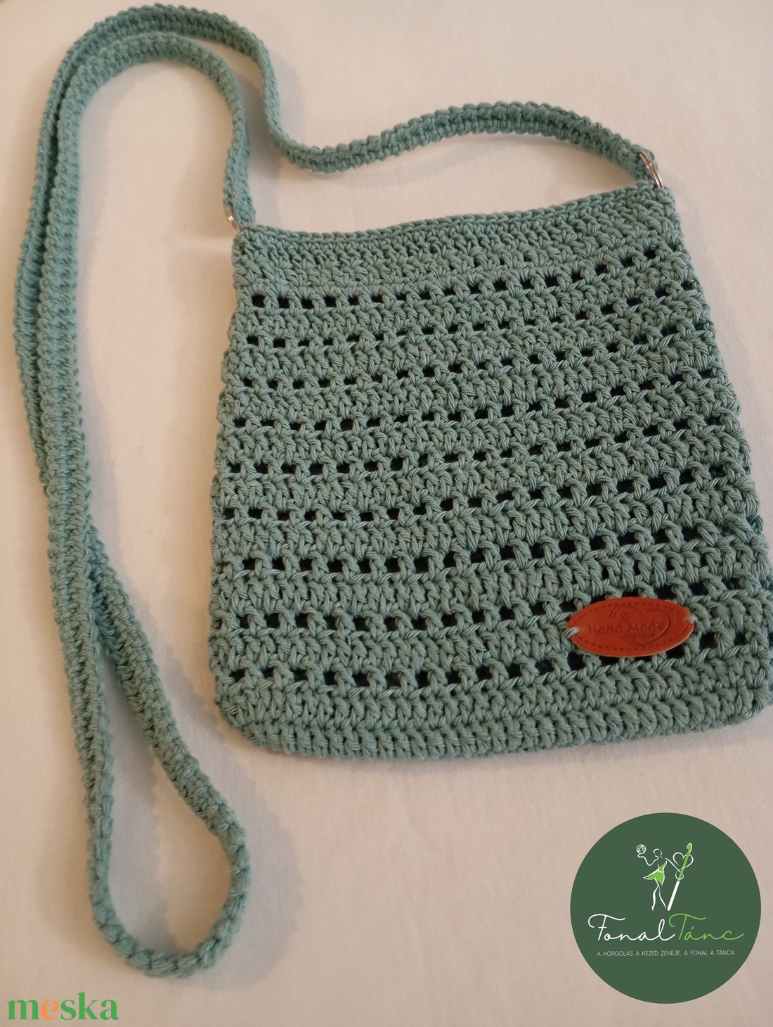 Egyedi horgolt türkiz táska - táska & tok - kézitáska & válltáska - vállon átvethető táska - Meska.hu