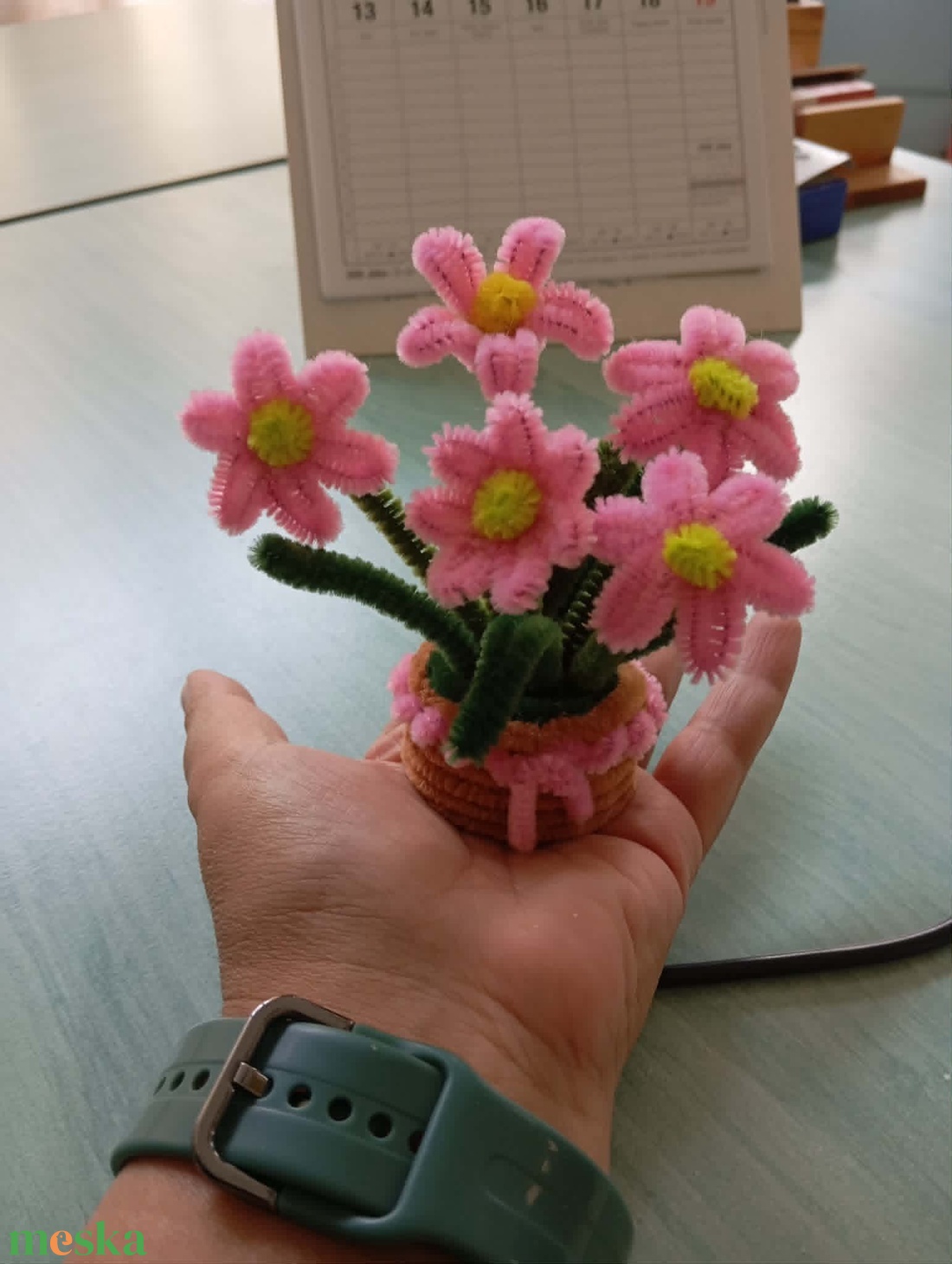 mini virág kaspóban - otthon & életmód - virágdekoráció - virágdíszek - asztali virágdísz - Meska.hu