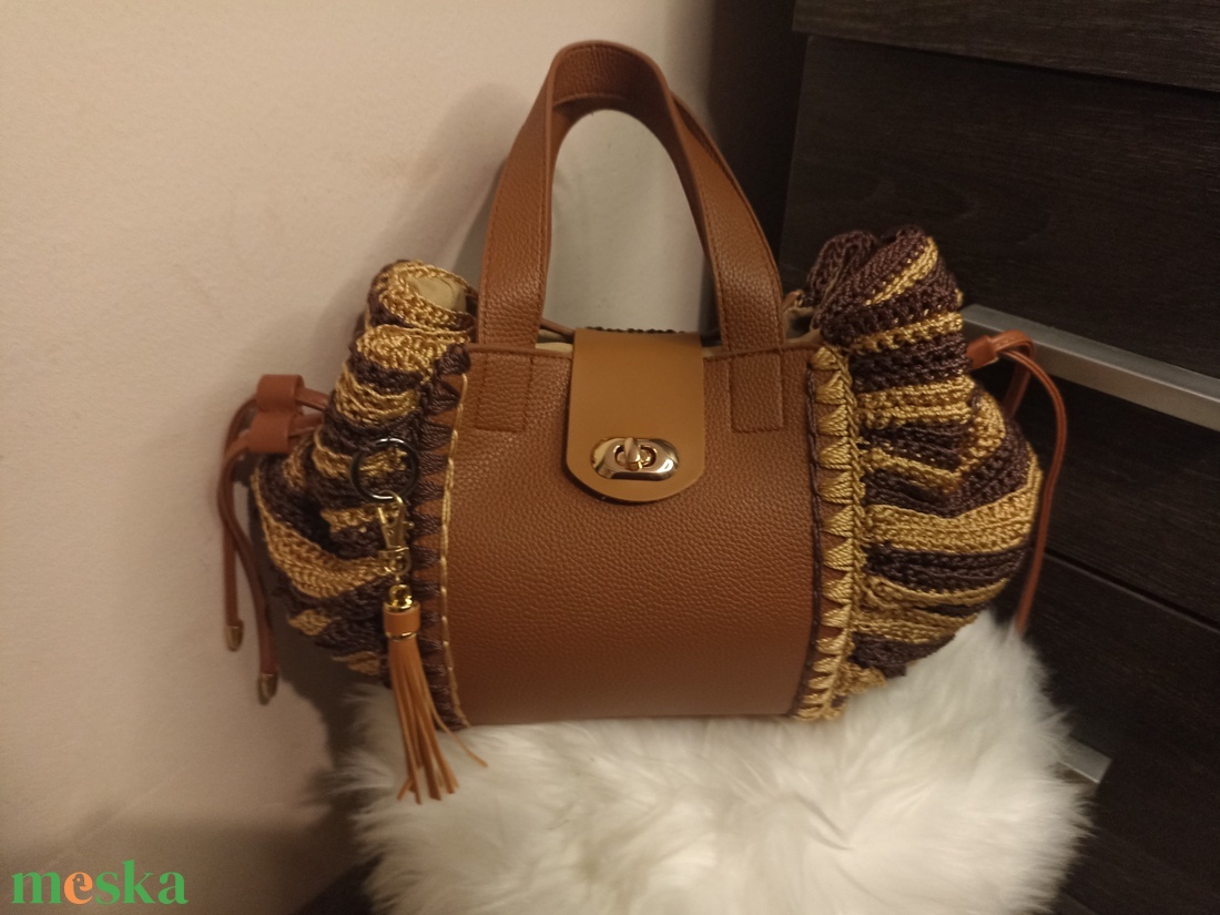 Bronzfonat -eleg�ns, összehúzható táska  - táska & tok - kézitáska & válltáska - kézitáska - Meska.hu