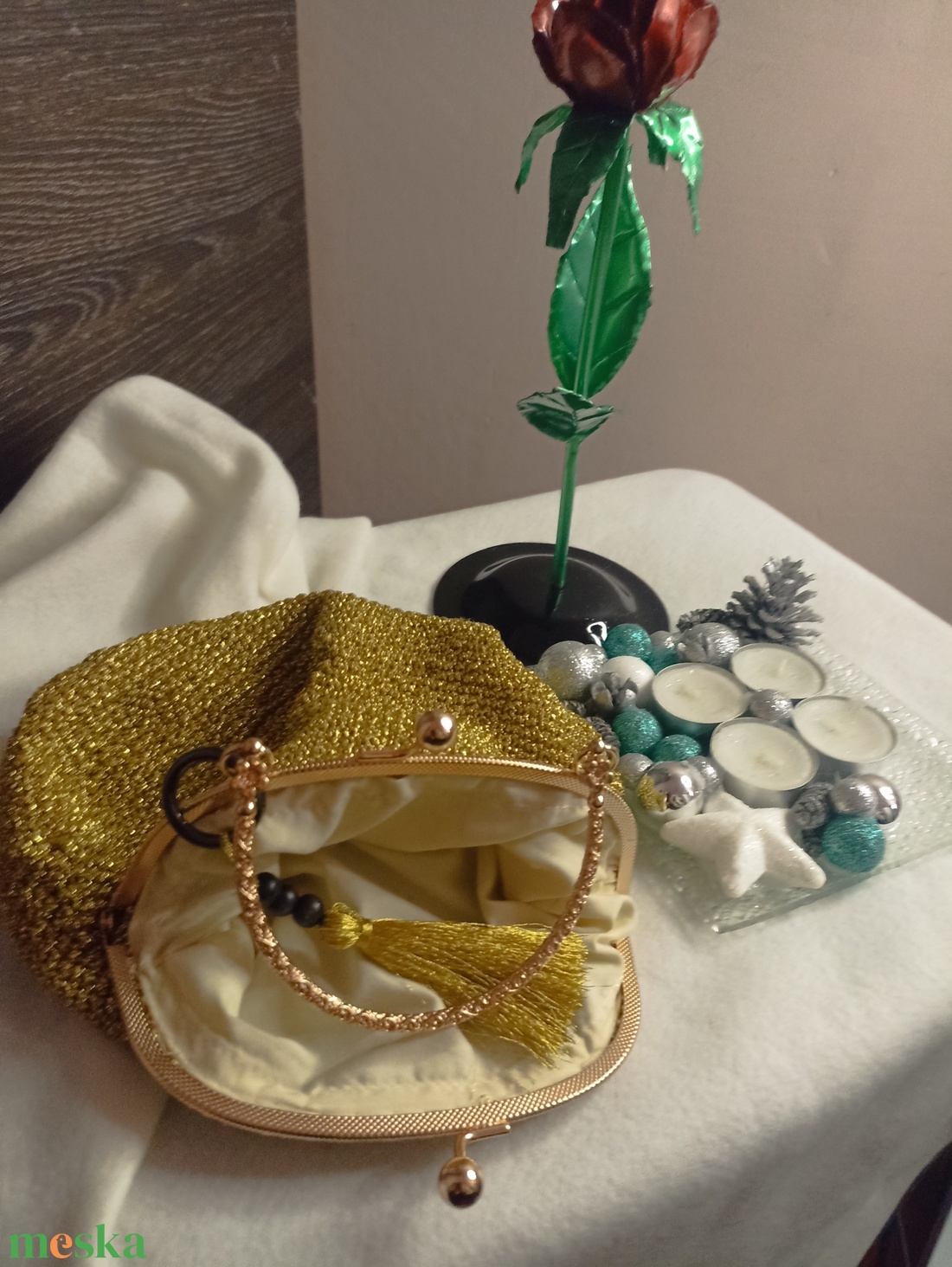 Aranyló Est �Arany ClutchÜnnepi, színházas, esküvős hangulat.10%kedvezmeny - táska & tok - kézitáska & válltáska - alkalmi táska - Meska.hu