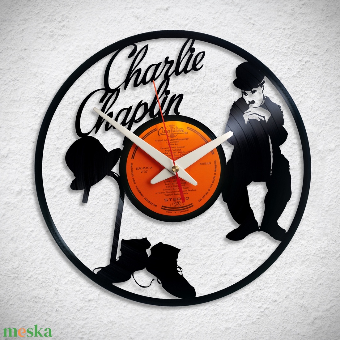 Charlie Chaplin - Bakelit falióra - otthon & lakás - dekoráció - fali és függő dekoráció - falióra & óra - Meska.hu