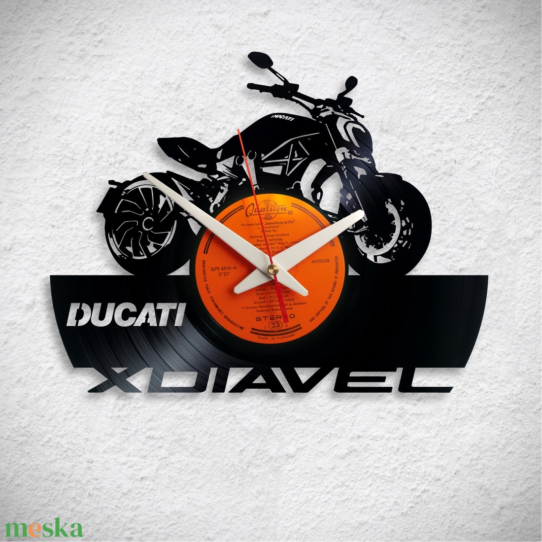 Ducati Xdiavel  - Bakelit falióra - otthon & lakás - dekoráció - fali és függő dekoráció - falióra & óra - Meska.hu