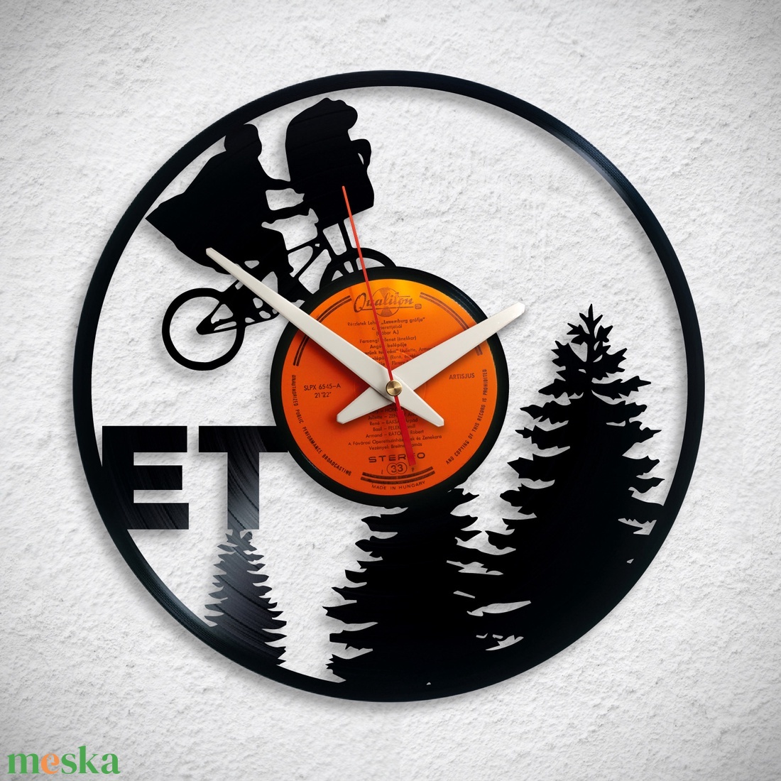 ET E.T. - Bakelit falióra - otthon & életmód - dekoráció - fali és függő dekoráció - falióra & óra - Meska.hu ET E.T. - Bakelit falióra - otthon & életmód - dekoráció - fali és függő dekoráció - falióra & óra - Meska.hu