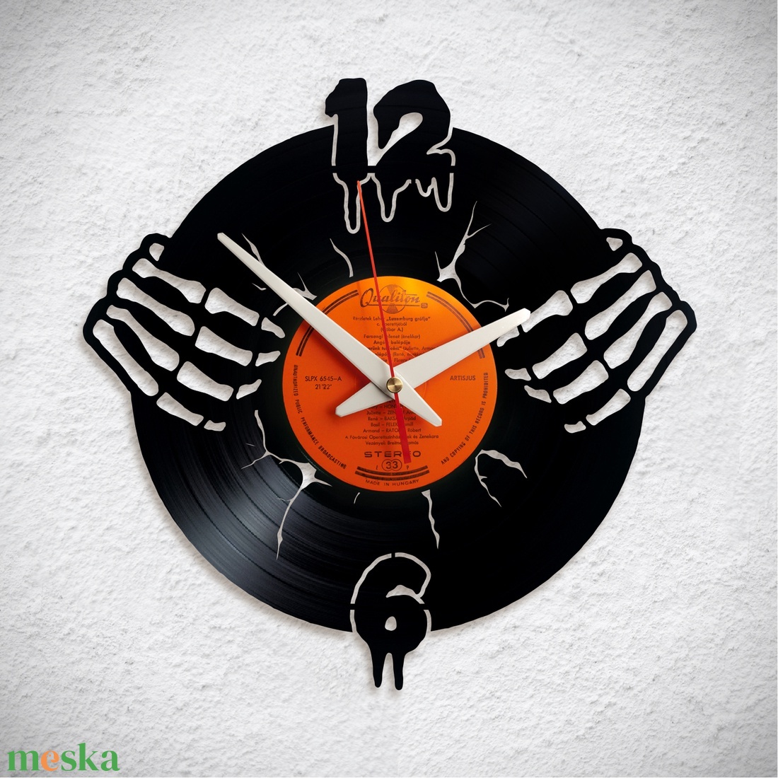 Rocker óra vagy Halloween óra vagy csontváz kezes óra - Bakelit falióra - otthon & életmód - dekoráció - fali és függő dekoráció - falióra & óra - Meska.hu Rocker óra vagy Halloween óra vagy csontváz kezes óra - Bakelit falióra - otthon & életmód - dekoráció - fali és függő dekoráció - falióra & óra - Meska.hu