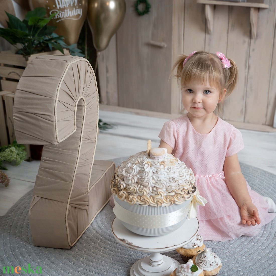 Cupcake torta/fotózási kellék rendelhető. - ruha & divat - babaruha & gyerekruha - babafotózási ruha és kellék - Meska.hu Cupcake torta/fotózási kellék rendelhető. - ruha & divat - babaruha & gyerekruha - babafotózási ruha és kellék - Meska.hu