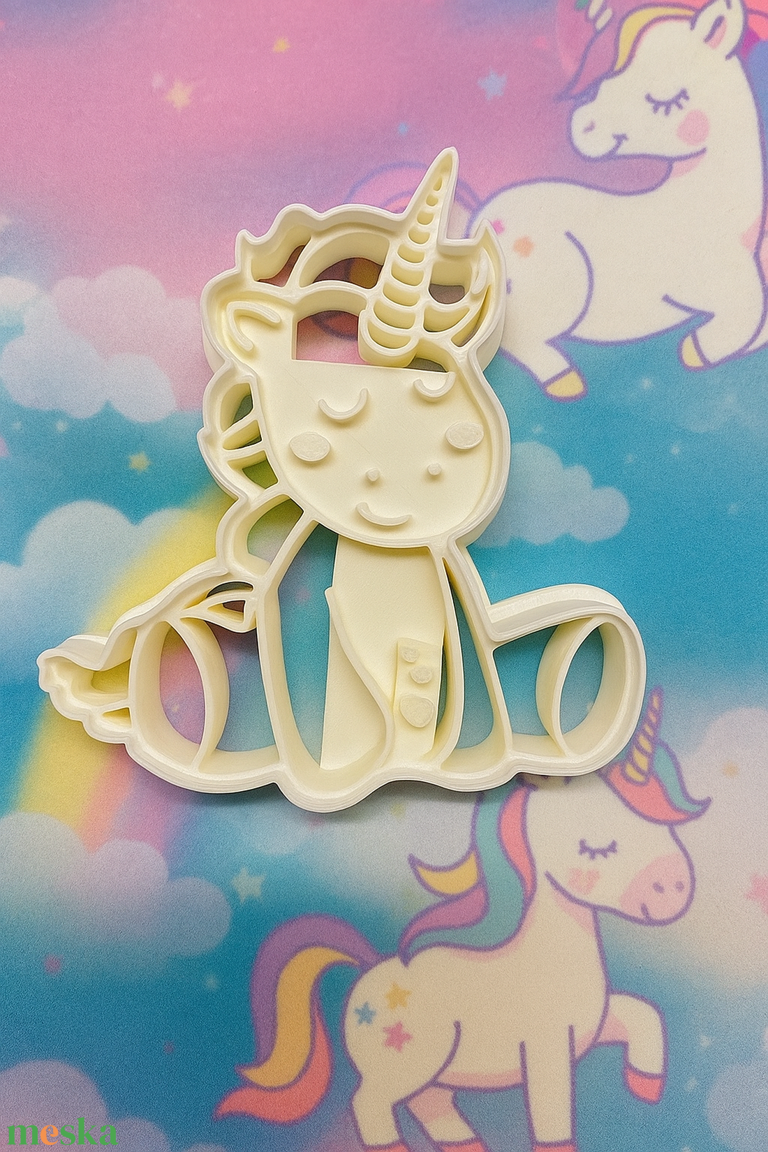 Unikornis - egyszarvú sütikiszúró - otthon & életmód - konyhafelszerelés, tálalás - sütés, főzés - sütikiszúró - Meska.hu