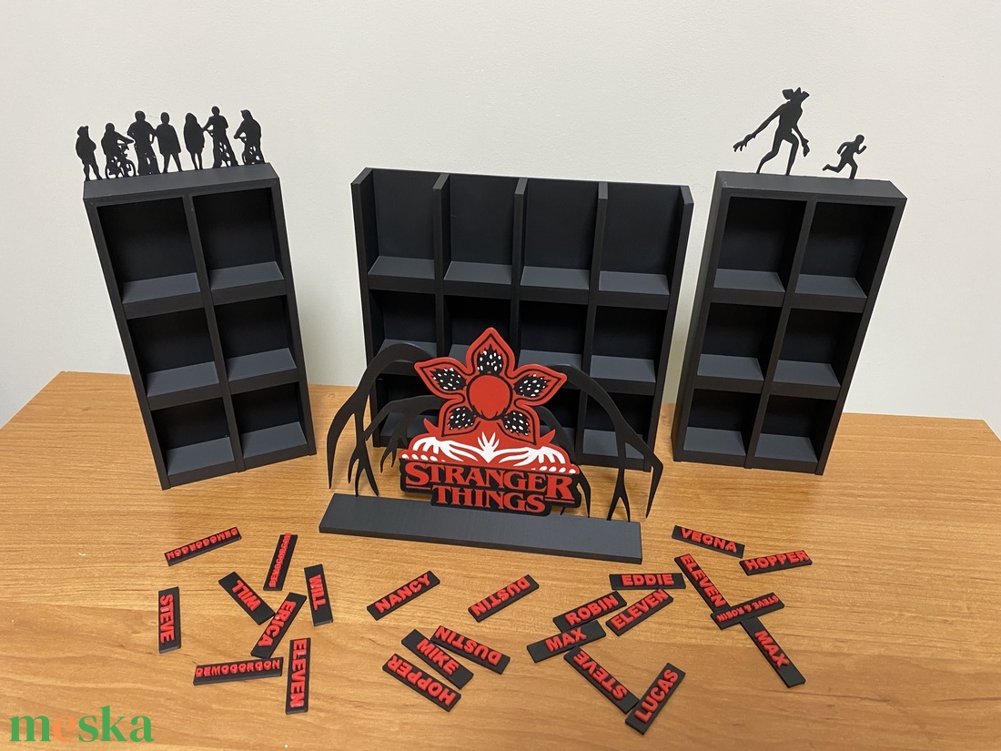 Stranger Things gyűjtői polc, Funk figura tartó - otthon & életmód - dekoráció - asztal és polc dekoráció - dekorációs tál, tartó - Meska.hu