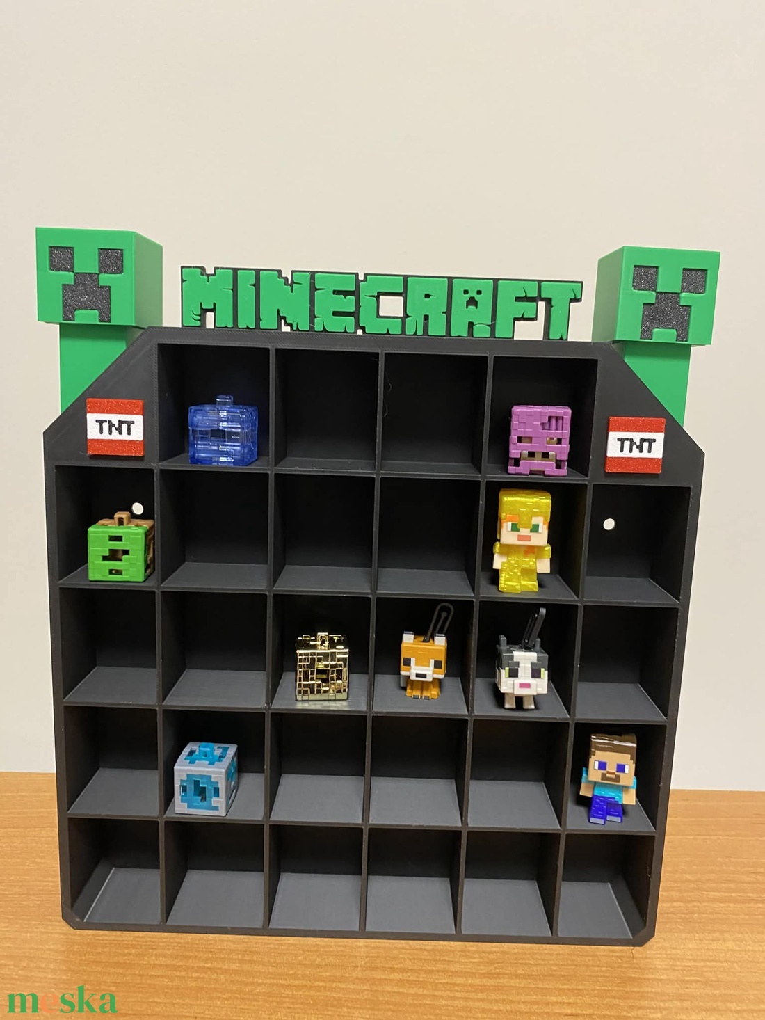 Minecraft Kinder Joy  gyűjtői polc, Funkó figura tartó - otthon & életmód - dekoráció - asztal és polc dekoráció - dekorációs tál, tartó - Meska.hu