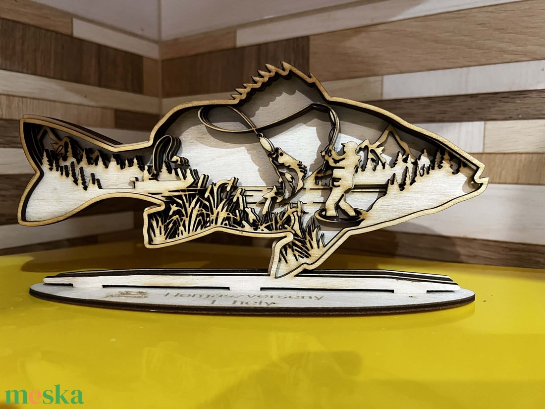 3D Rétegelt Fa Horgász Trófea és Dísz � Személyre Szabható Felirattal - otthon & életmód - dekoráció - asztal és polc dekoráció - asztaldísz - Meska.hu