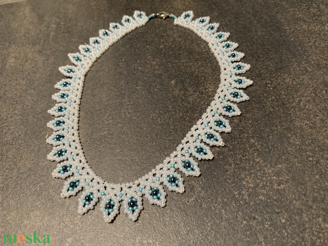 Leveles gyöngy nyaklánc, tászli - ékszer - nyaklánc - gyöngyös nyaklánc - Meska.hu