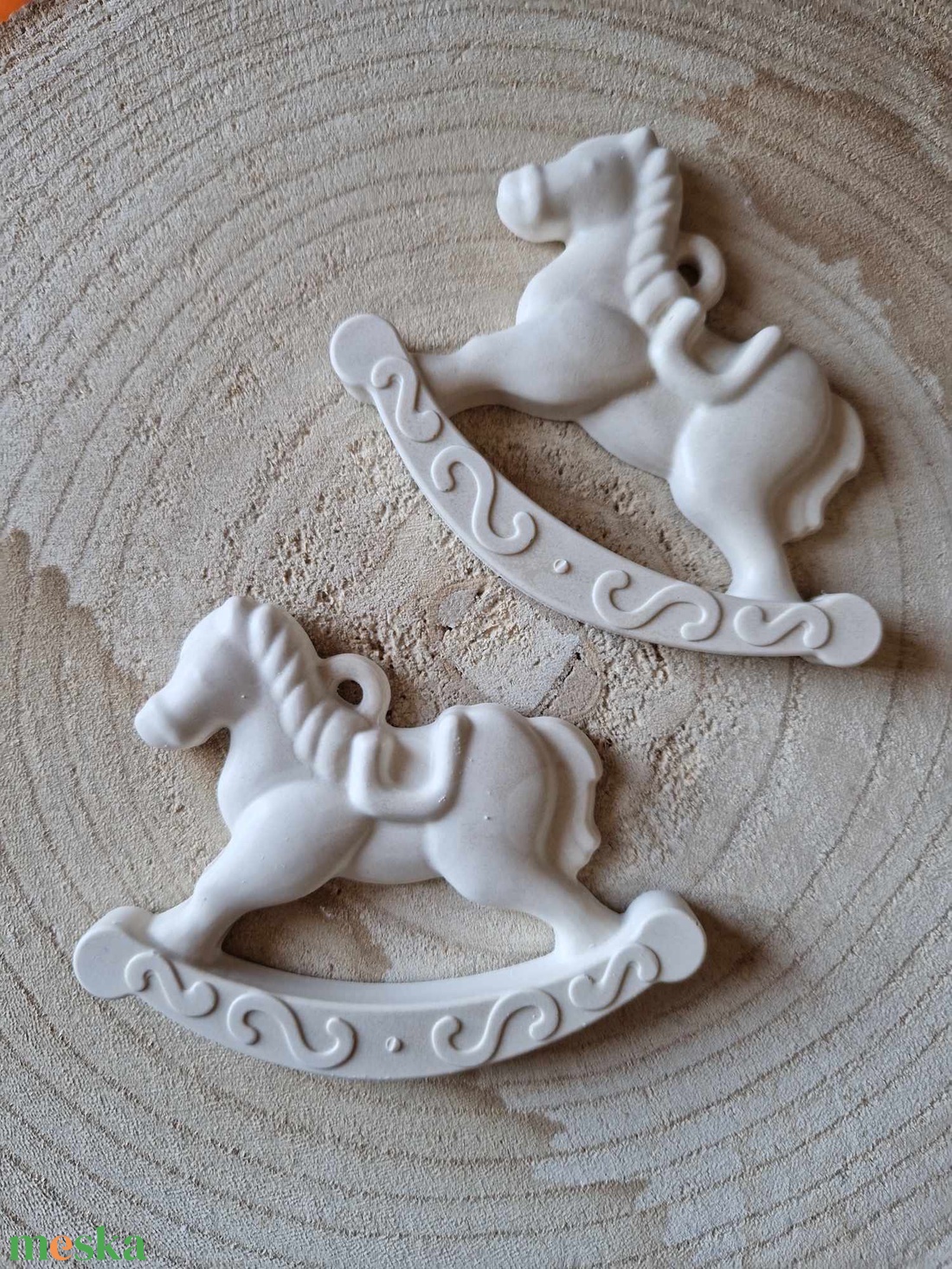 Hintaló karácsonyfadísz  - karácsony - karácsonyi lakásdekoráció - karácsonyfadíszek - Meska.hu