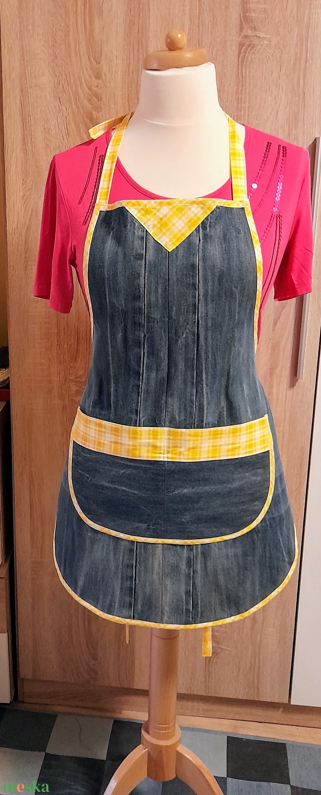Női farmer kötény - otthon & életmód - konyhafelszerelés, tálalás - konyhai textil - kötény - Meska.hu Női farmer kötény - otthon & életmód - konyhafelszerelés, tálalás - konyhai textil - kötény - Meska.hu