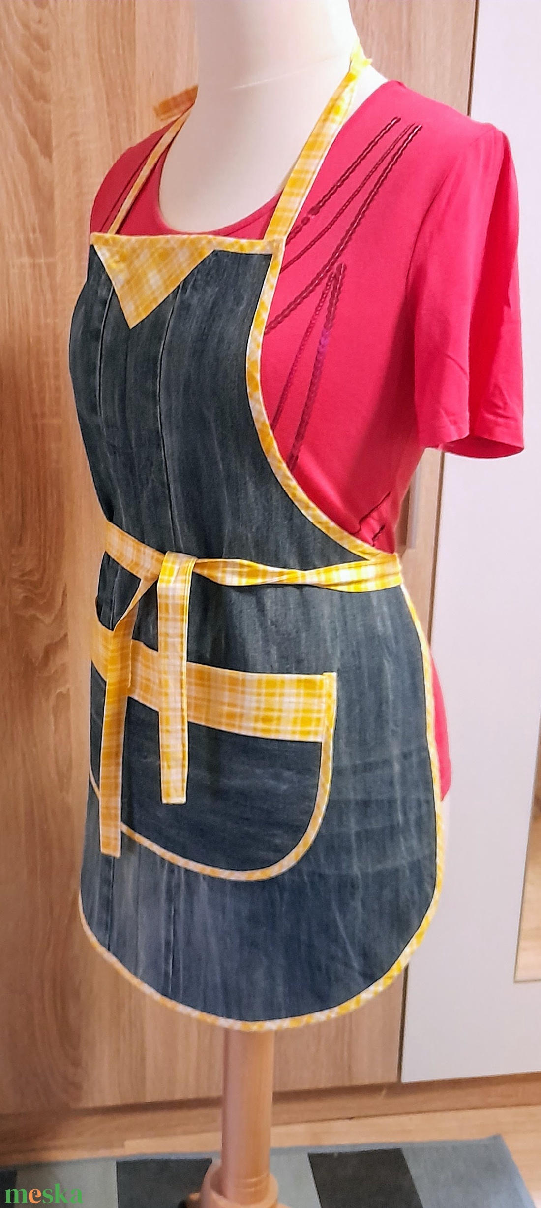 Női farmer kötény - otthon & életmód - konyhafelszerelés, tálalás - konyhai textil - kötény - Meska.hu Női farmer kötény - otthon & életmód - konyhafelszerelés, tálalás - konyhai textil - kötény - Meska.hu