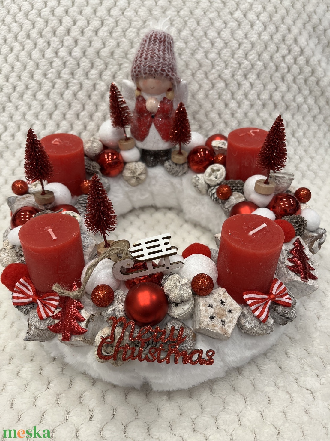 Piros-fehér, angyalkás adventi koszorú - karácsony - adventi díszek - adventi koszorú - Meska.hu