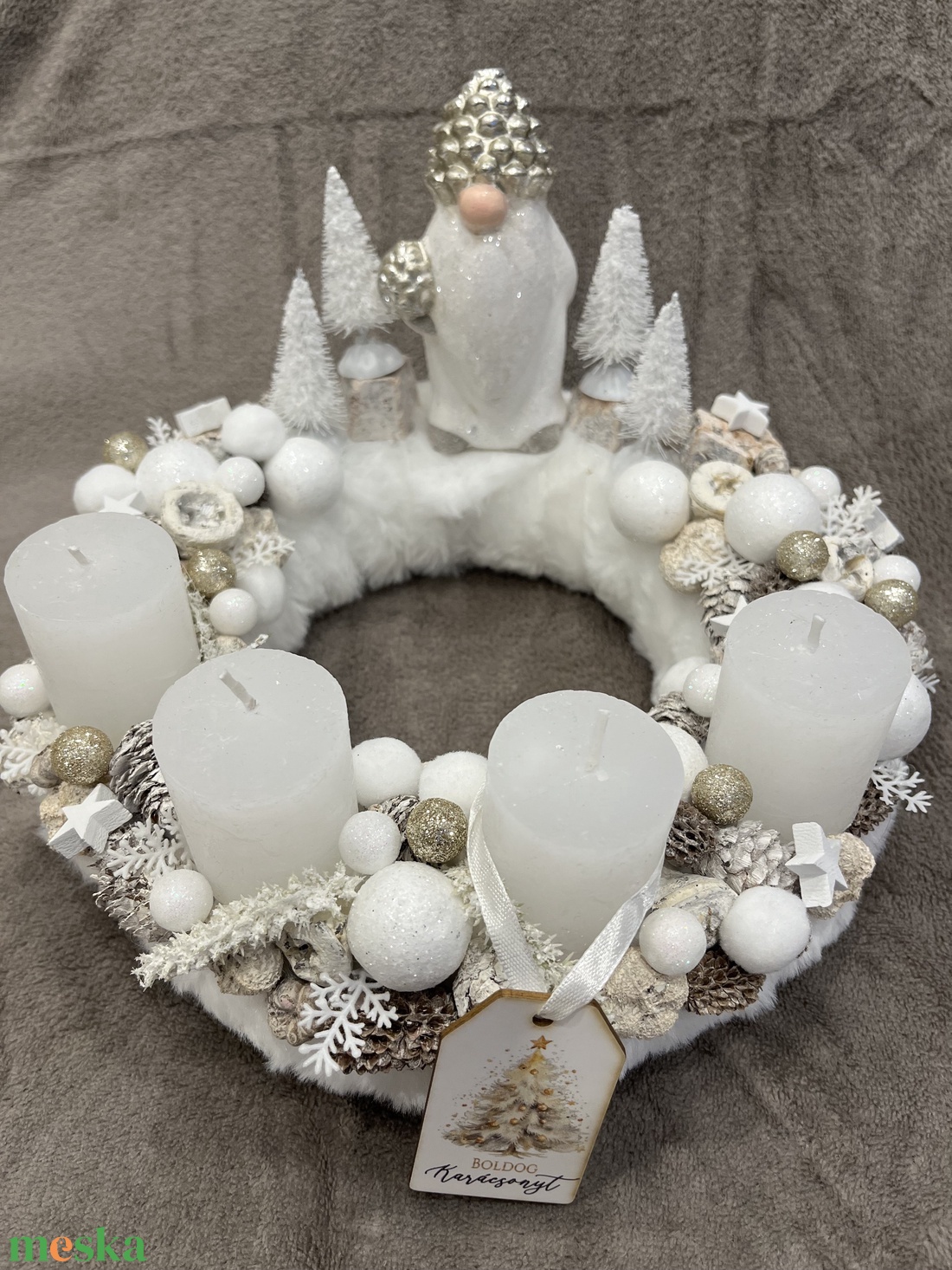Fehér-arany, manós adventi koszorú - karácsony - adventi díszek - adventi koszorú - Meska.hu