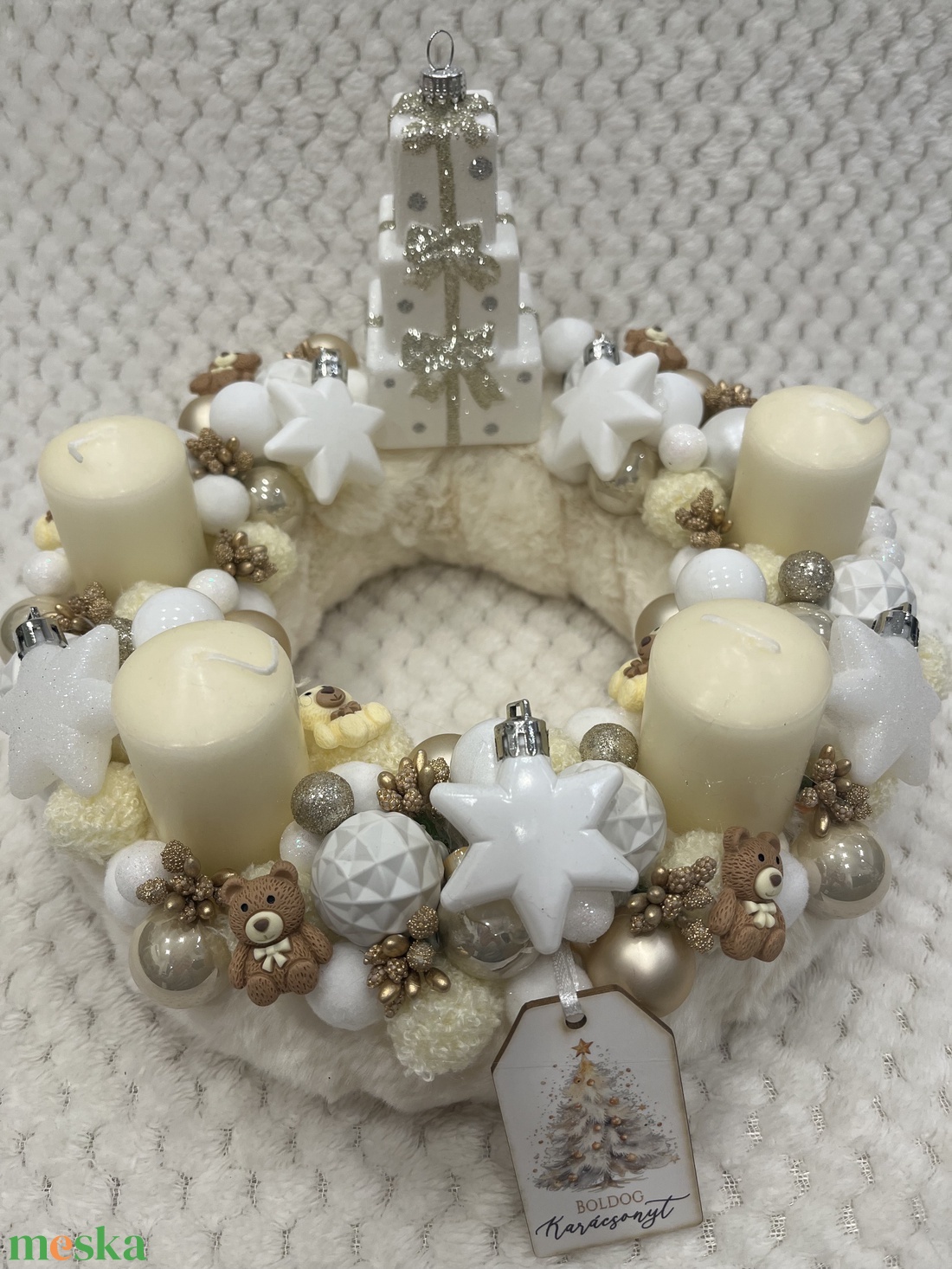 Krém színű, pihe-puha adventi koszorú - karácsony - adventi díszek - adventi koszorú - Meska.hu