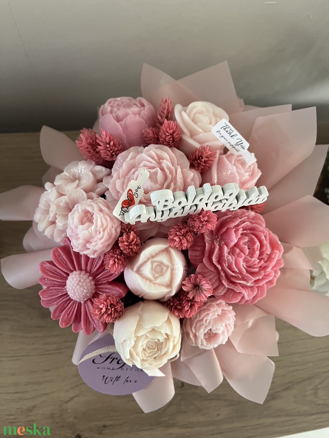 Illatviasz virág box Anyáknapjára, születésnapra - kellékek & szerszámok - dekorációs kellékek - dekorációs gyertya - Meska.hu