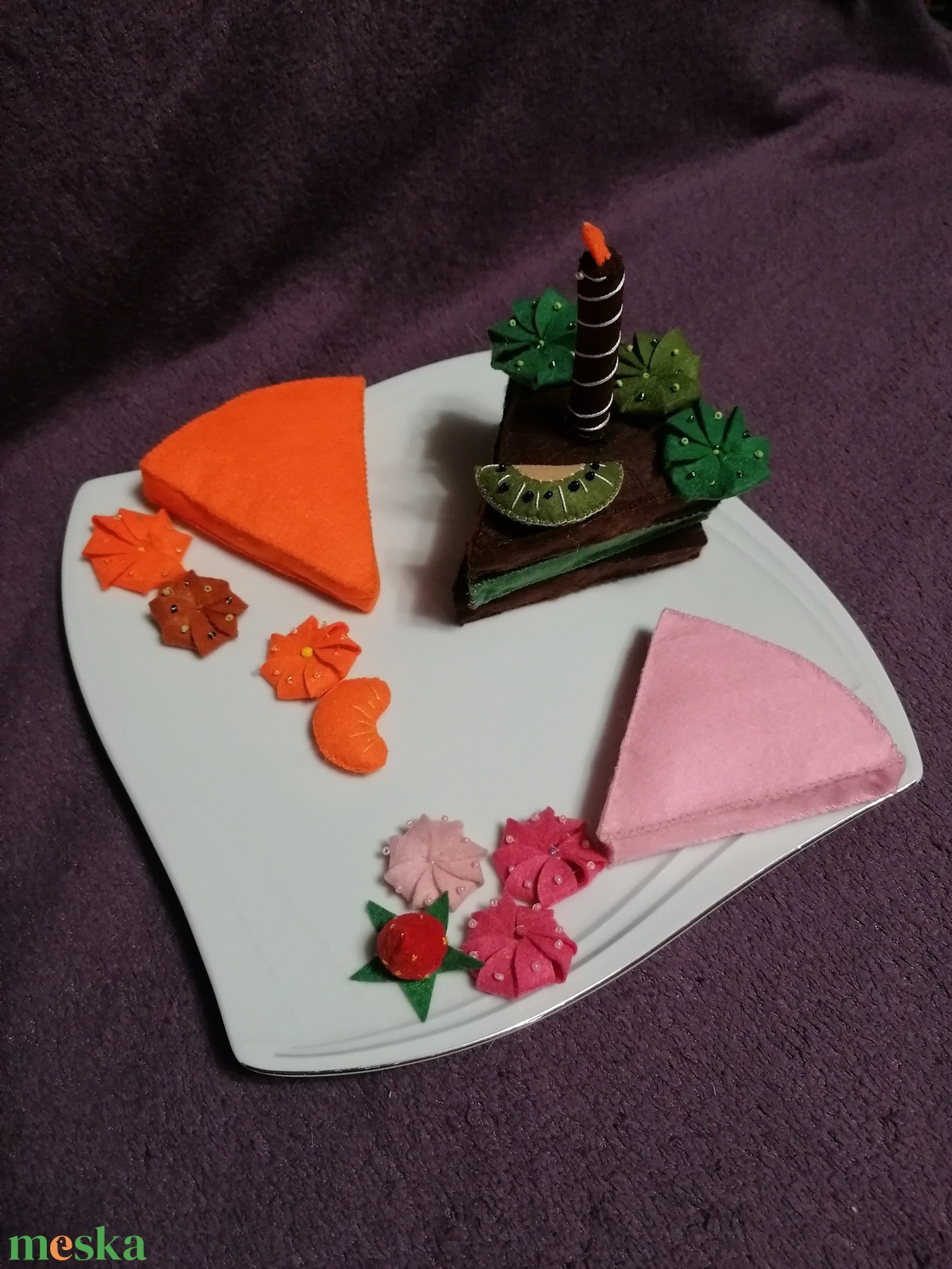 filc-süti tortaszett, muffinokkal, cukrász szett - játék & sport - szerepjáték - Meska.hu filc-süti tortaszett, muffinokkal, cukrász szett - játék & sport - szerepjáték - Meska.hu