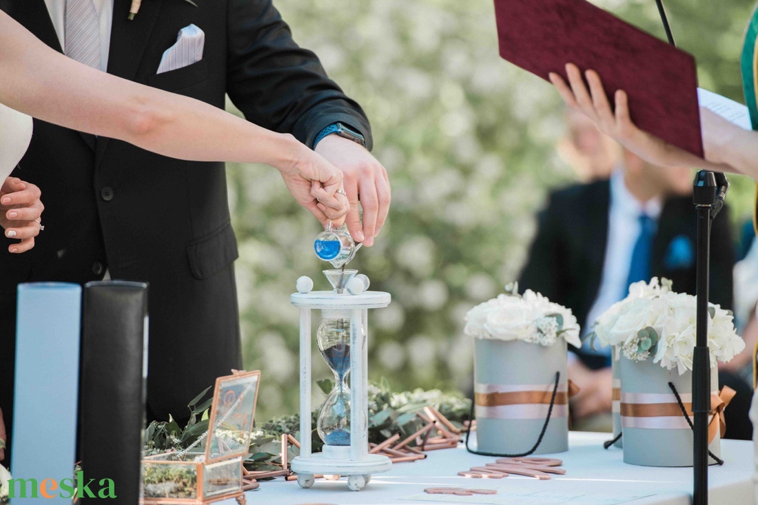 Homokóra fa házban esküvőre  - esküvő - emlék & ajándék - nászajándék - ceremónia szett - Meska.hu