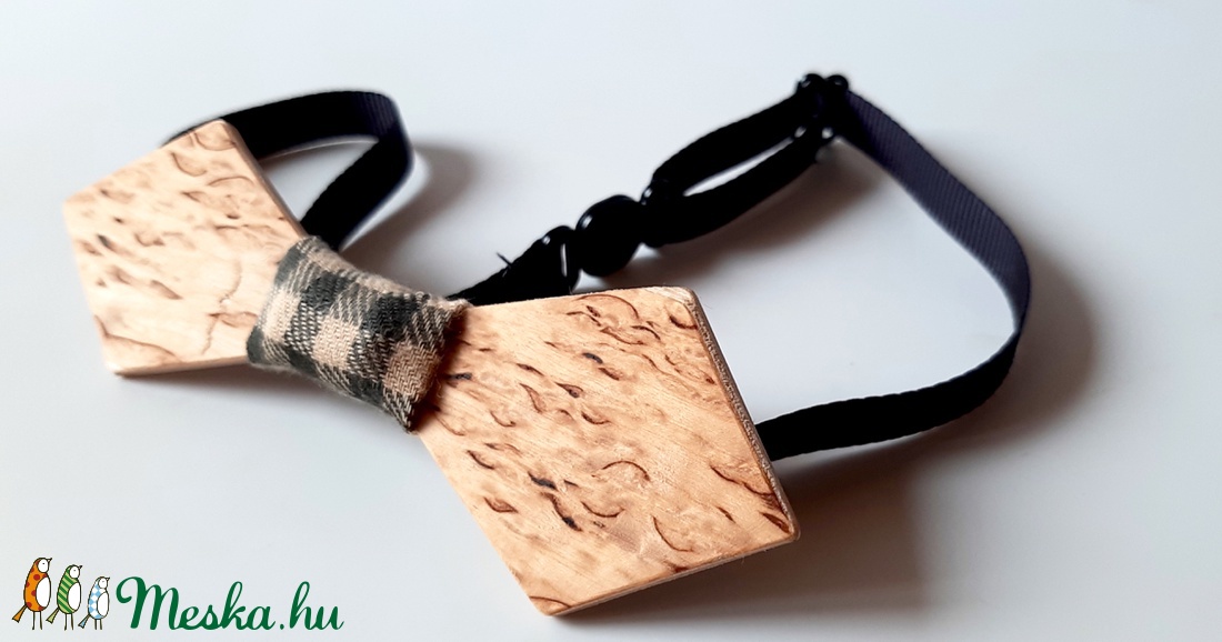 Fa csokornyakkendő (gyökér furnérral) - esküvő - kiegészítők - nyakkendő - Meska.hu