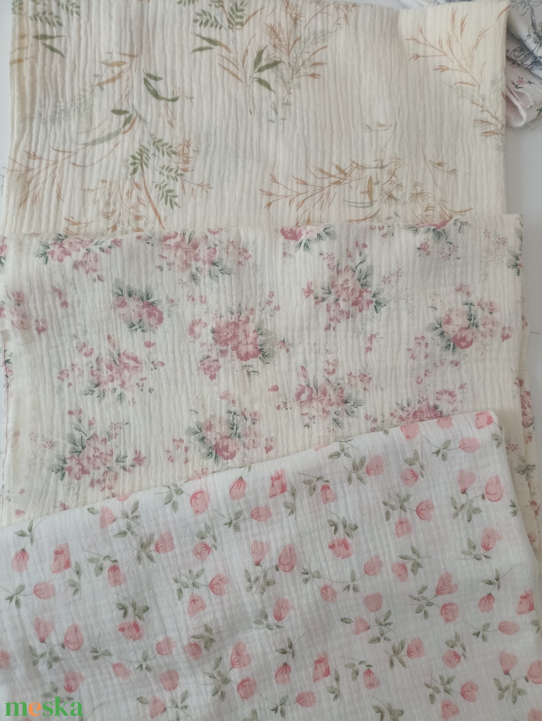Ovis nyári géztakaró 100x130 cm duplagéz gyerektakaró virágos - otthon & életmód - babaszoba, gyerekszoba - babatakaró, gyerek pléd - Meska.hu Ovis nyári géztakaró 100x130 cm duplagéz gyerektakaró virágos - otthon & életmód - babaszoba, gyerekszoba - babatakaró, gyerek pléd - Meska.hu