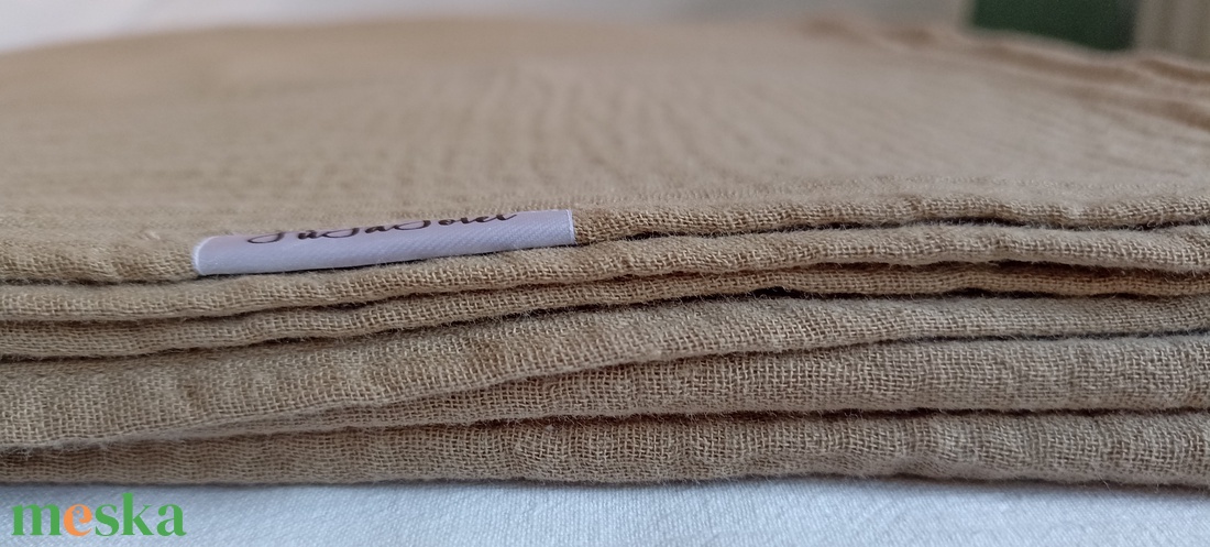 Nyári kánikula duplagéz felnőtt takaró muszlin 140x00 cm tejeskávé - otthon & életmód - lakástextil - felnőtt takaró, pléd - Meska.hu Nyári kánikula duplagéz felnőtt takaró muszlin 140x00 cm tejeskávé - otthon & életmód - lakástextil - felnőtt takaró, pléd - Meska.hu