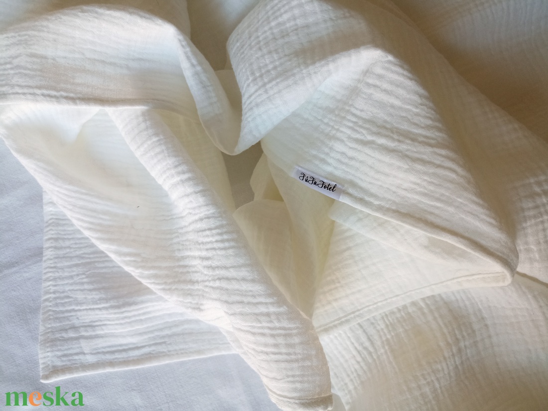 Nyári muszlin babatakaró kánikula duplagéz gyerektakaró 70x90 cm törtfehér - otthon & életmód - babaszoba, gyerekszoba - babatakaró, gyerek pléd - Meska.hu Nyári muszlin babatakaró kánikula duplagéz gyerektakaró 70x90 cm törtfehér - otthon & életmód - babaszoba, gyerekszoba - babatakaró, gyerek pléd - Meska.hu