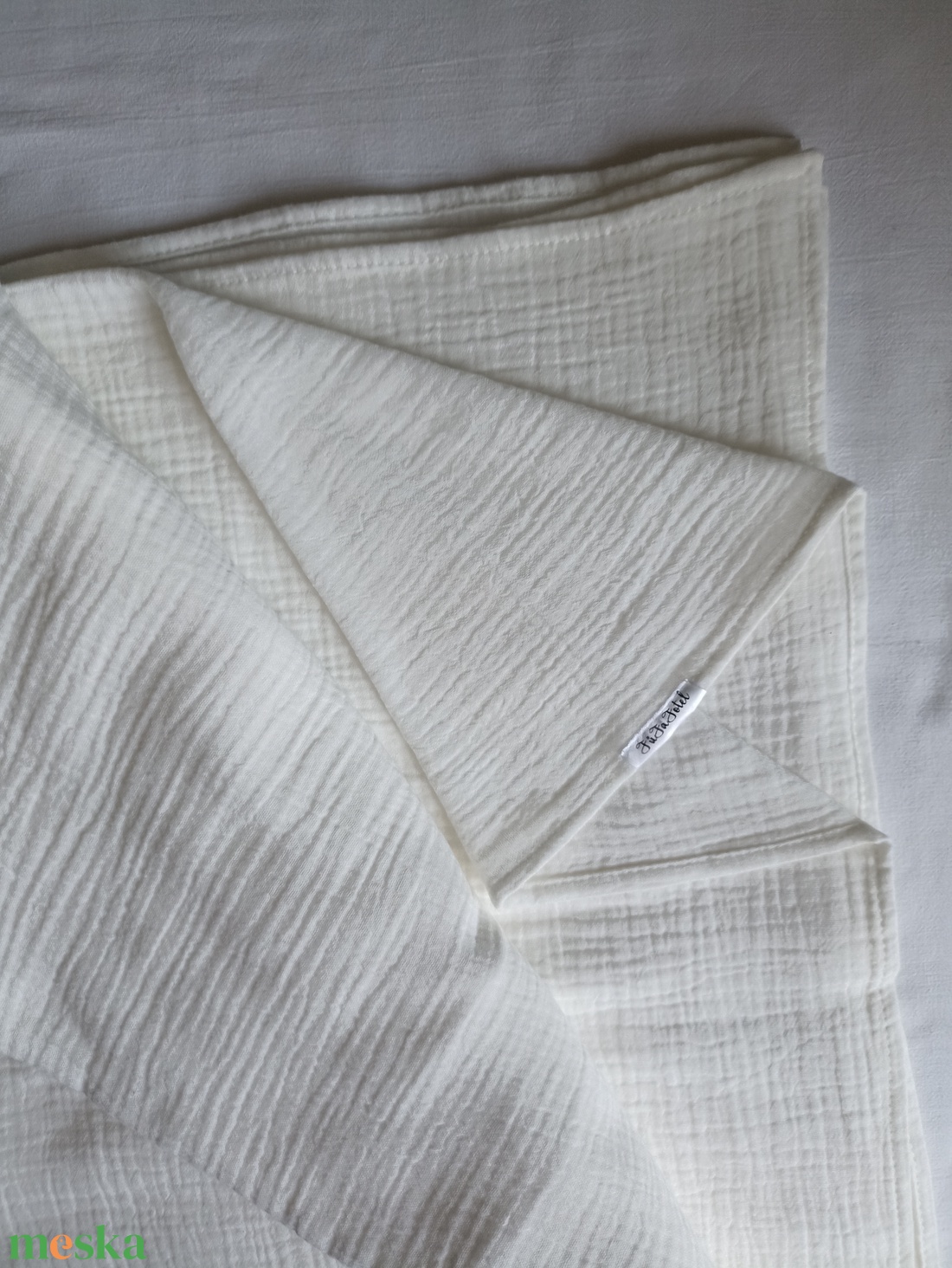 Nyári muszlin babatakaró kánikula duplagéz gyerektakaró 70x90 cm törtfehér - otthon & életmód - babaszoba, gyerekszoba - babatakaró, gyerek pléd - Meska.hu Nyári muszlin babatakaró kánikula duplagéz gyerektakaró 70x90 cm törtfehér - otthon & életmód - babaszoba, gyerekszoba - babatakaró, gyerek pléd - Meska.hu