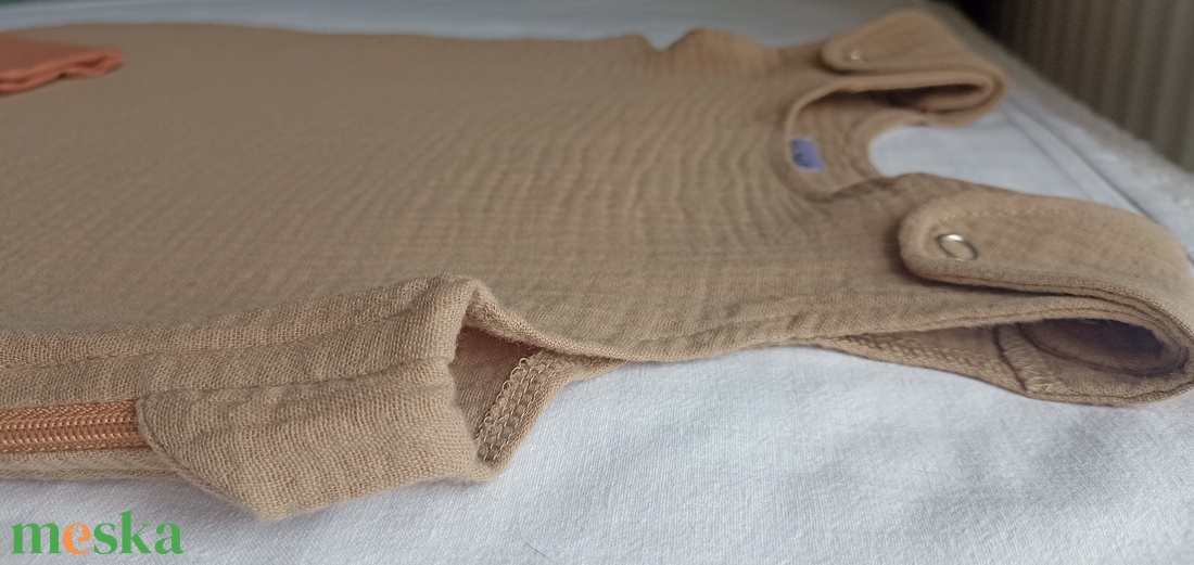 80-86-92-es nyári muszlin tipegő hálózsák duplagéz tejeskávé - ruha & divat - babaruha & gyerekruha - tipegőhálózsák - Meska.hu