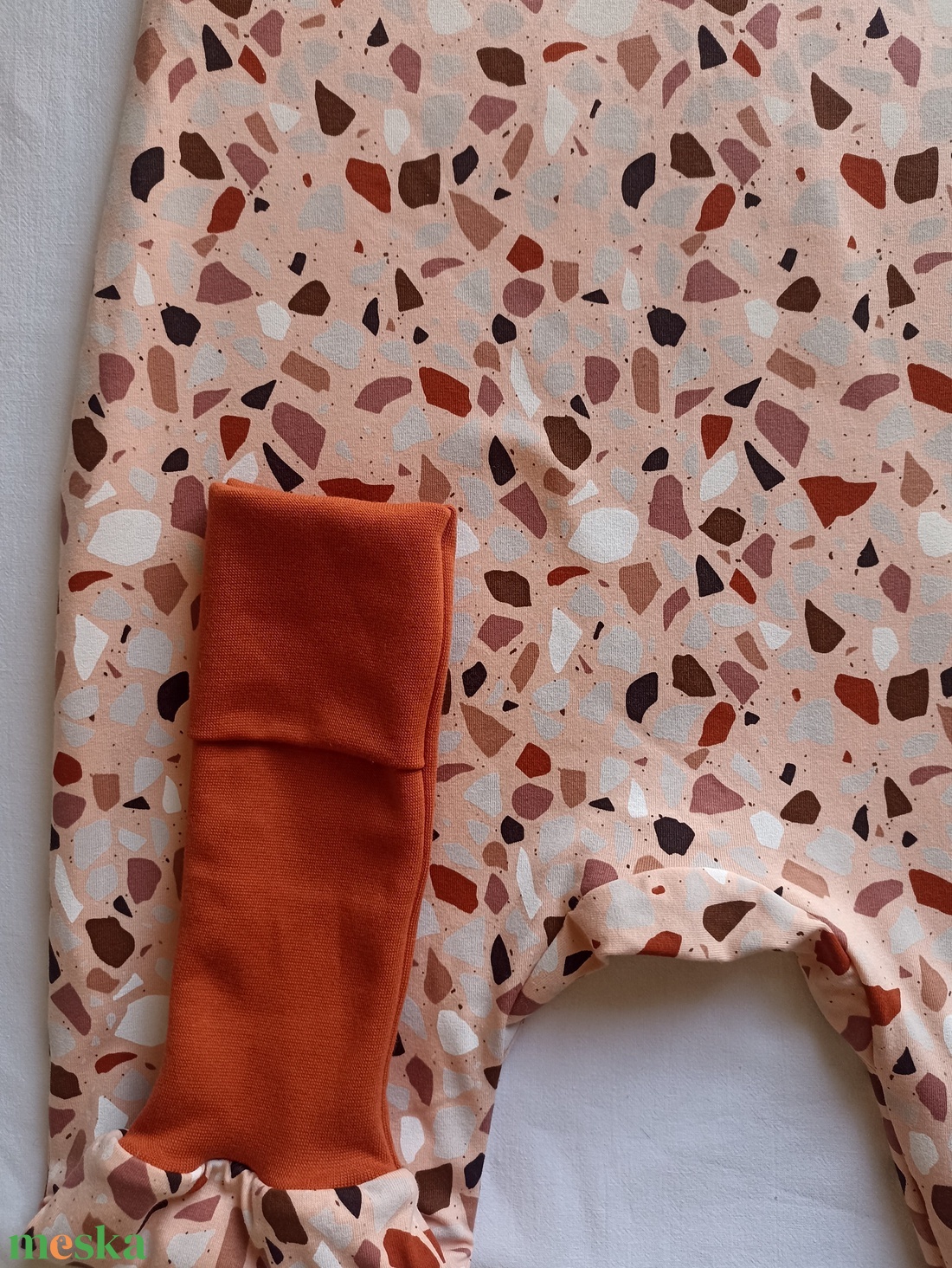 92-98-104-es Őszi tipegő hálózsák kétrétegű pamut ÁTMENETI terrazzo kőmintás - ruha & divat - babaruha & gyerekruha - tipegőhálózsák - Meska.hu