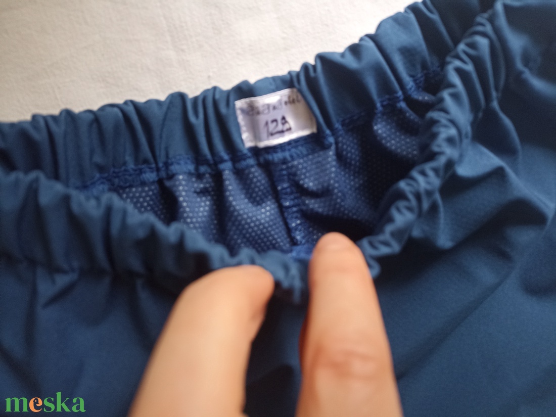 134-140  Softshell nadrág vízhatlan esőnadrág őszi vékony esőruha  - ruha & divat - babaruha & gyerekruha - nadrág - Meska.hu