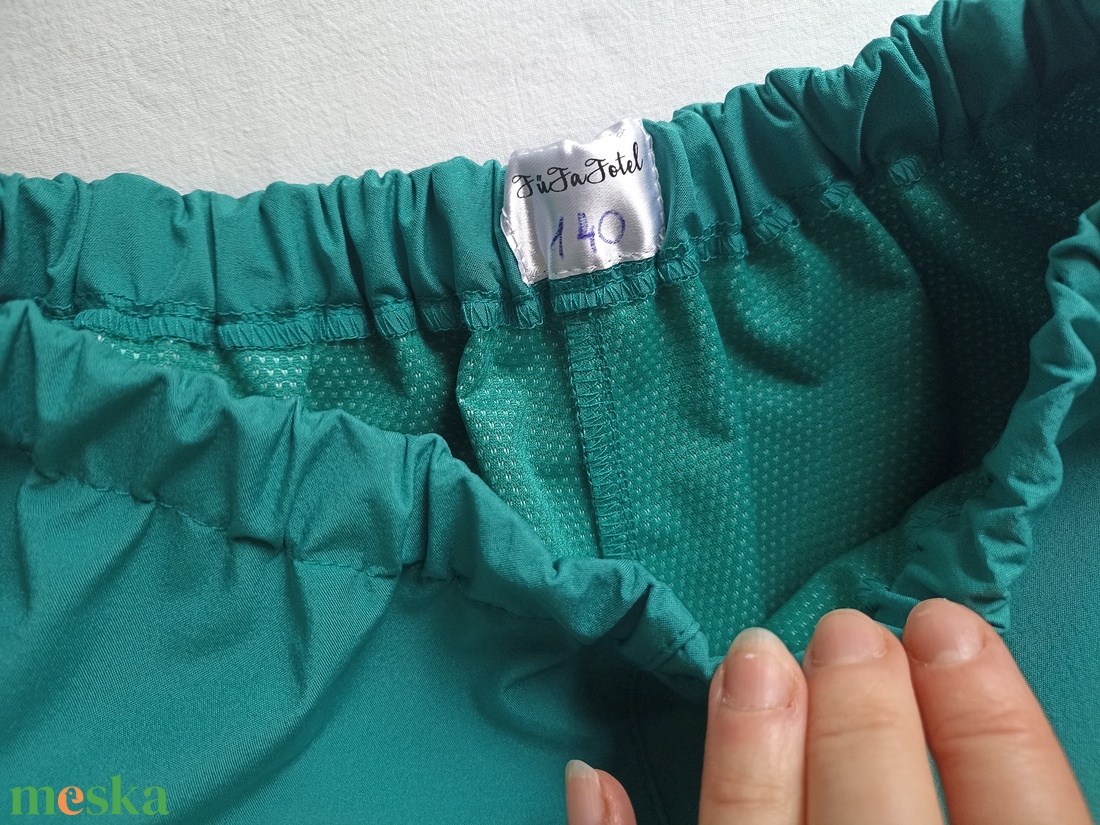 140-146  Softshell nadrág vízhatlan esőnadrág őszi vékony esőruha  - ruha & divat - babaruha & gyerekruha - nadrág - Meska.hu