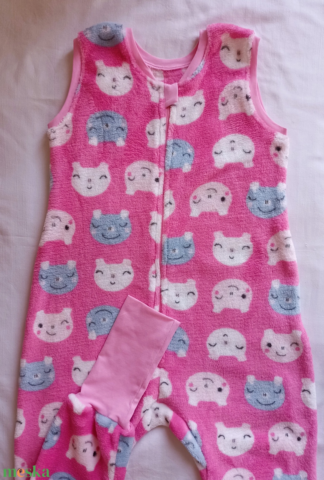 110-116-122-es őszi téli tipegő hálózsák wellsoft 22-24 fokba malackás cicás - ruha & divat - babaruha & gyerekruha - tipegőhálózsák - Meska.hu