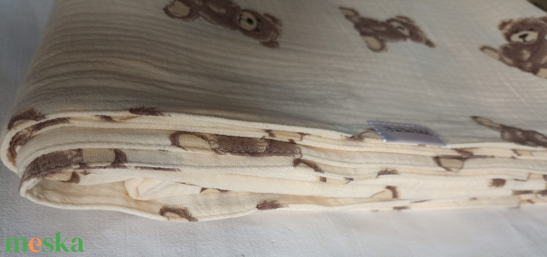 Kétrétegű ovis géztakaró melegebb szobába vagy nyári 130x140 cm mackó - otthon & életmód - babaszoba, gyerekszoba - babatakaró, gyerek pléd - Meska.hu