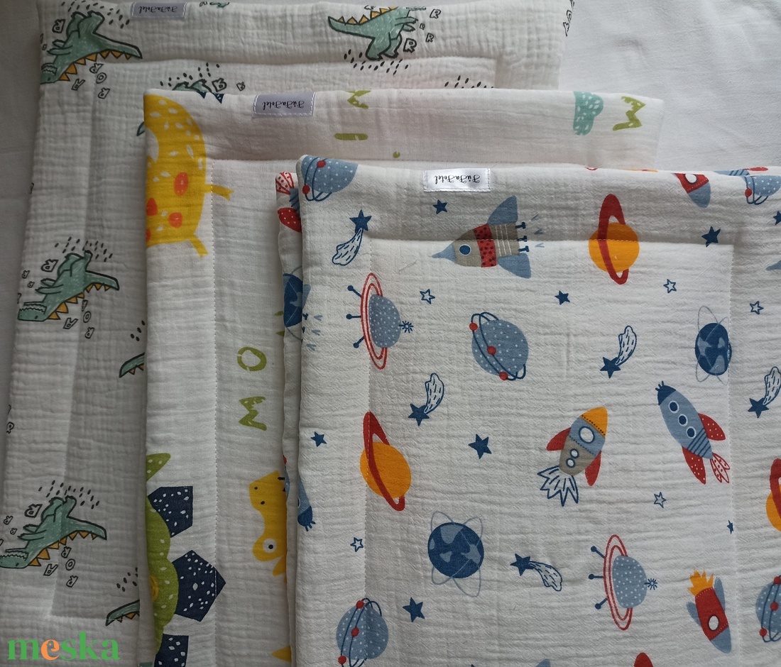 Muszlin (duplagéz) lapos babapárna gyerekpárna kb 28x35 cm - játék & sport - ovis felszerelés - ovis párna, kispárna - Meska.hu