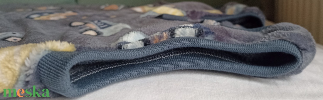 122-128-122-128-134-es őszi téli tipegő hálózsák wellsoft szürke markolós járműves - baba - mama - babaruházat - tipegőhálózsák - Meska.hu