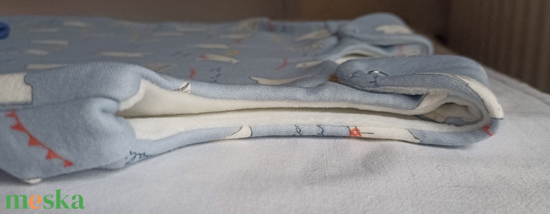 74-80-86-os Átmeneti őszi téli tipegő hálózsák 21-23 fokba kétrétegű pamut bolyhos béléssel jegesmedve - baba - mama - babaruházat - tipegőhálózsák - Meska.hu