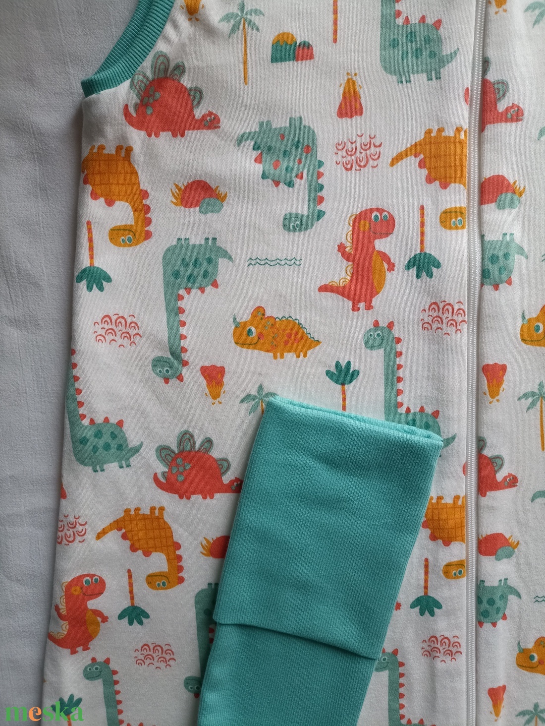 134-140-146-os Őszi téli tipegő hálózsák átmenti pamut menta narancs dínós - baba - mama - babaruházat - tipegőhálózsák - Meska.hu