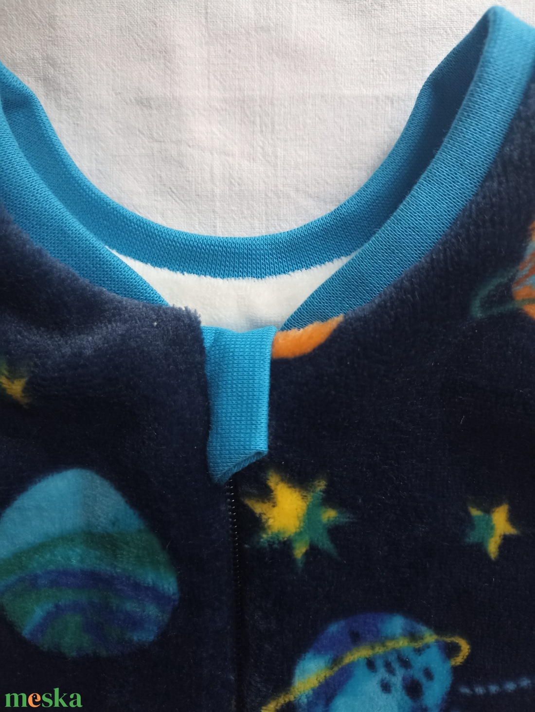 104-110-116-os téli tipegő hálózsák wellsoft + bébiplüss HIDEG 19-20 fokos SZOBÁBA űrhajós - baba - mama - babaruházat - tipegőhálózsák - Meska.hu